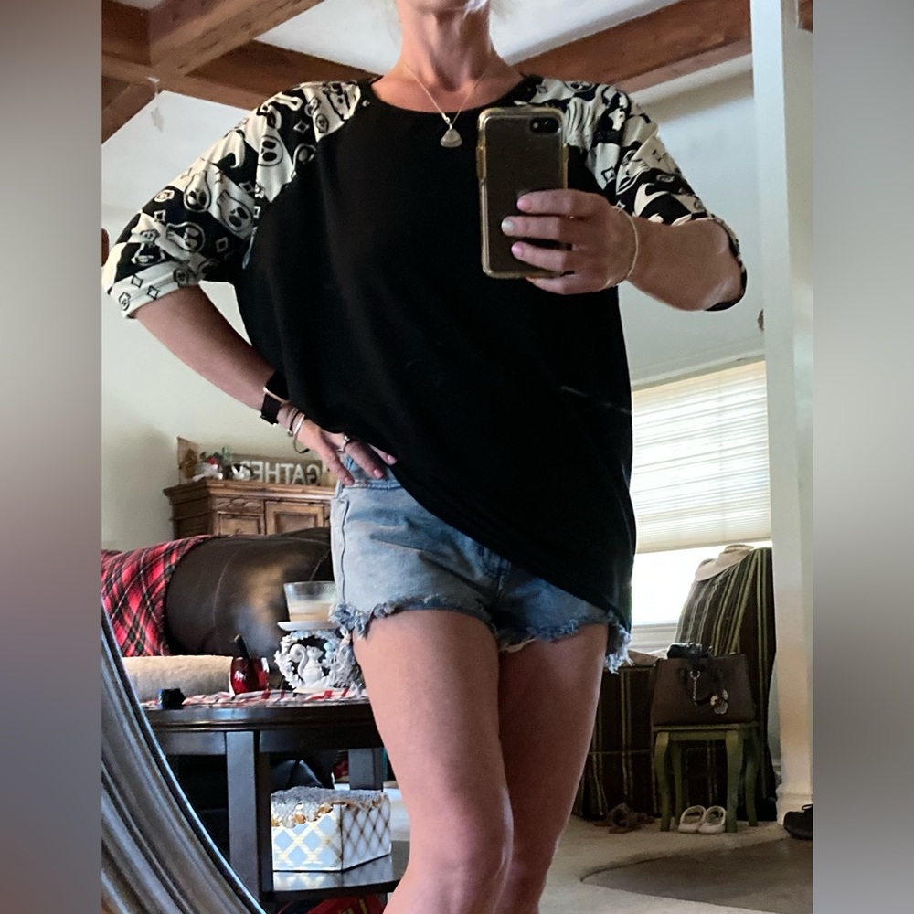 LuLaRoe Small black Unicorn Skeleton Irma